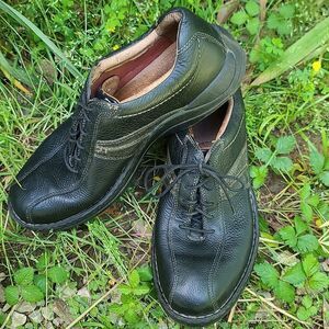 Clark's Black leather lace up loafers